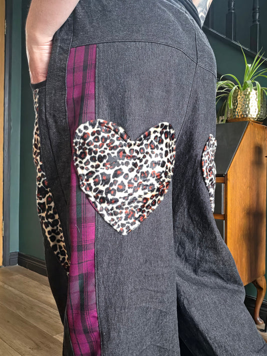 Leopard love